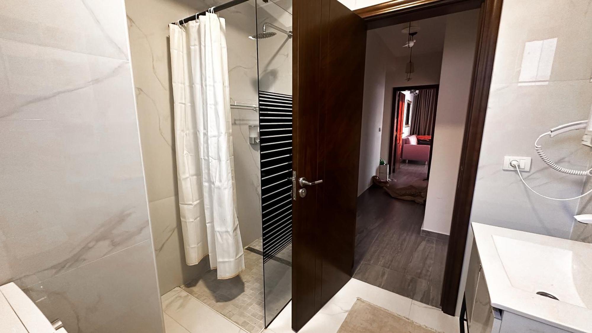 Lux Apartments Pinctada Dobra Voda Bagian luar foto
