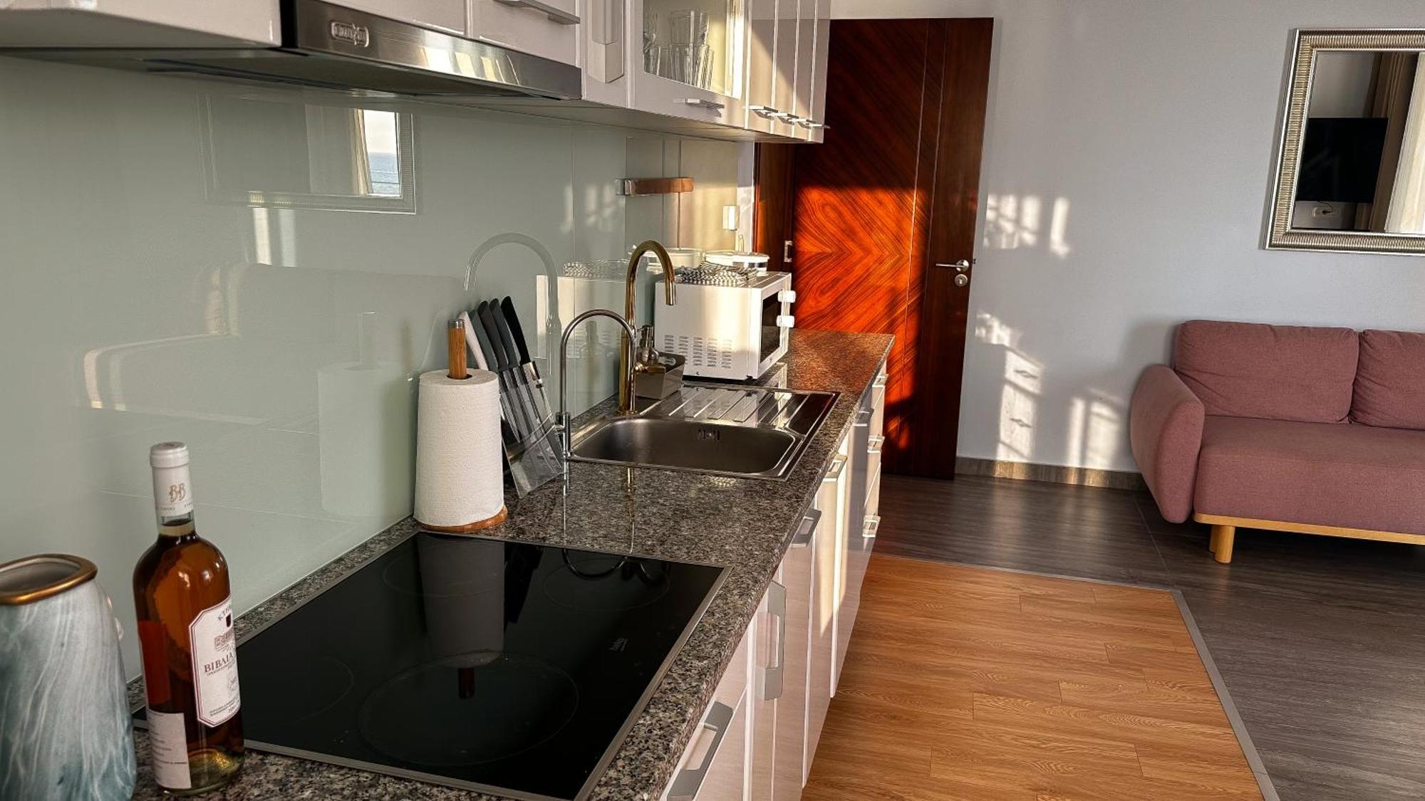 Lux Apartments Pinctada Dobra Voda Bagian luar foto