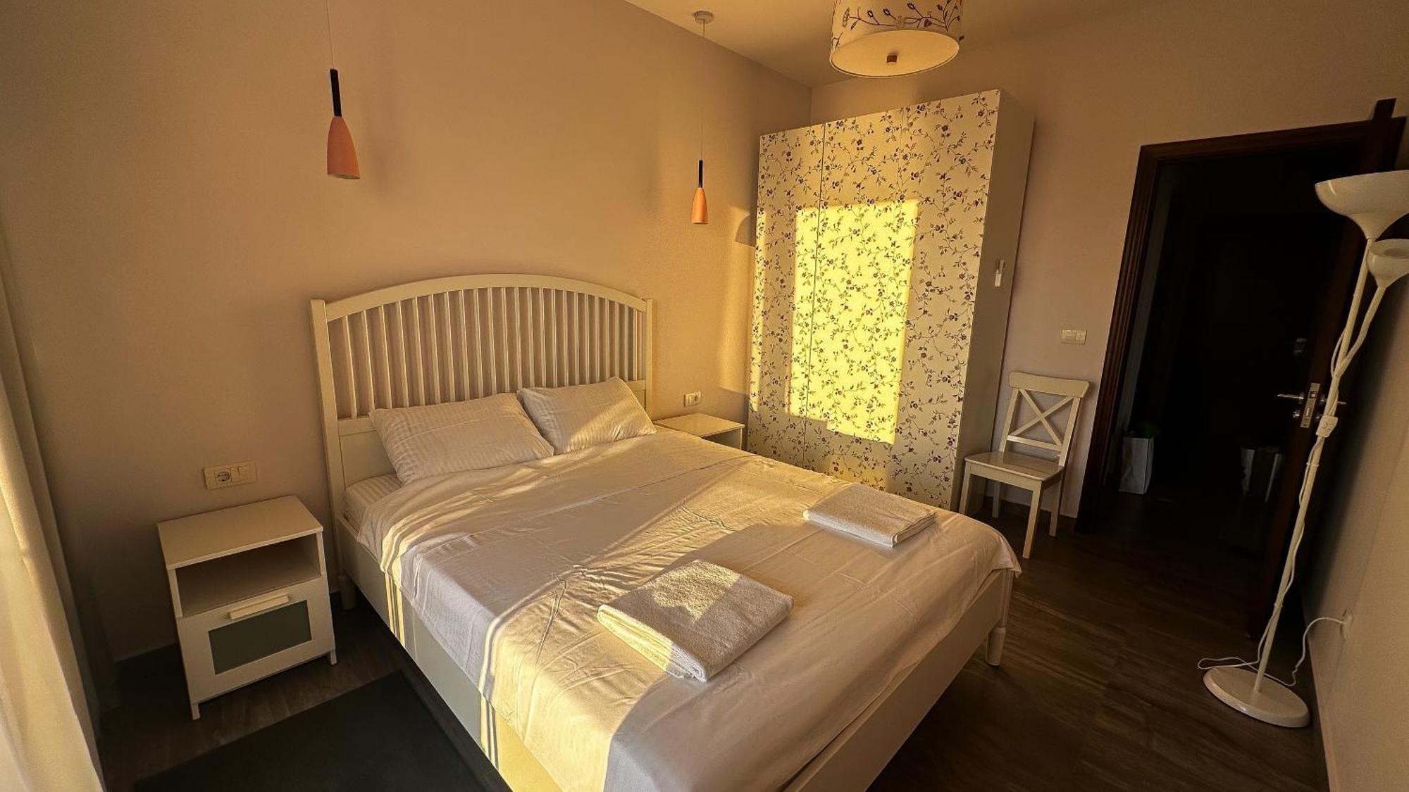 Lux Apartments Pinctada Dobra Voda Bagian luar foto